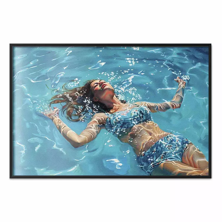 Błękitny relaks - kobieta unosząca się na wodzie w promieniach słońca