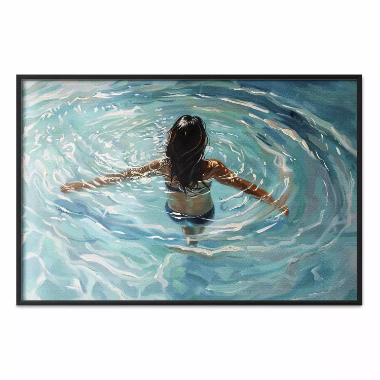 Spokojne zanurzenie - kobieta w basenie otoczona kręgami wody