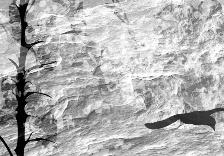 Obraz Srebrzyste powroty - abstrakcyjne, czarno-białe ptaki na tle lasu, ciekawy efekt faktury pergaminu 64310 additionalImage 4