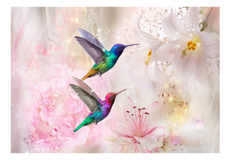 Fototapeta Kolorowe kolibry - motyw ptaków zbierających nektar z kwiatów lilii 107621 additionalImage 1