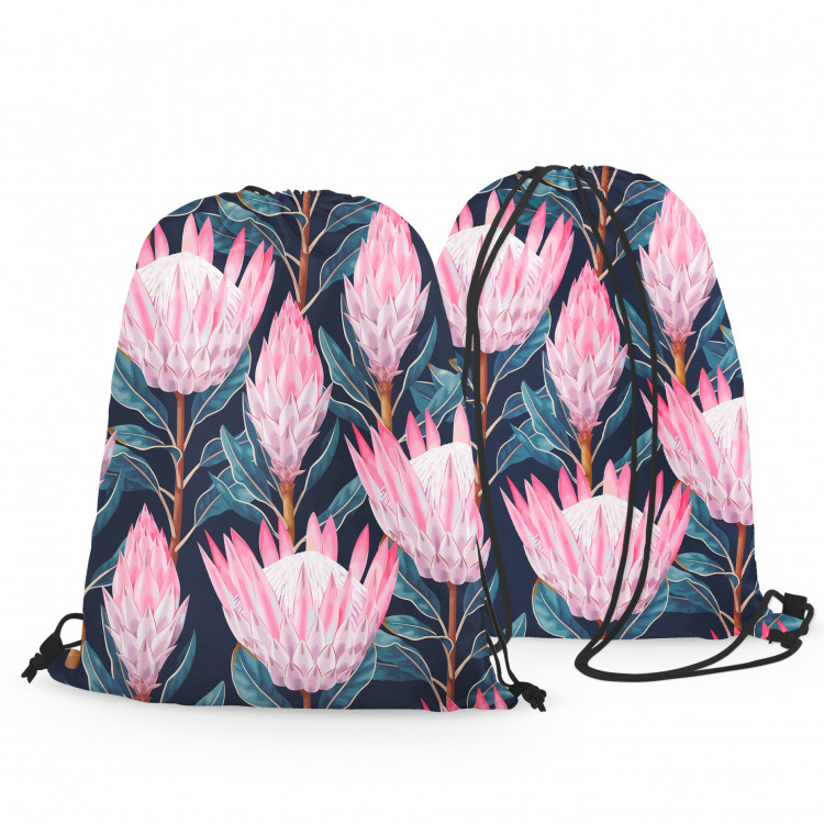 Worek plecak Fantazyjne pąki – kompozycja z różowymi kwiatami na ciemnym tle 147361 additionalImage 3