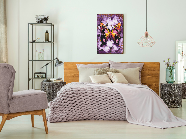 Obraz do malowania po numerach Harmonia - fioletowy motyl na tle fioletowych płatków kwiatów 146543 additionalImage 2