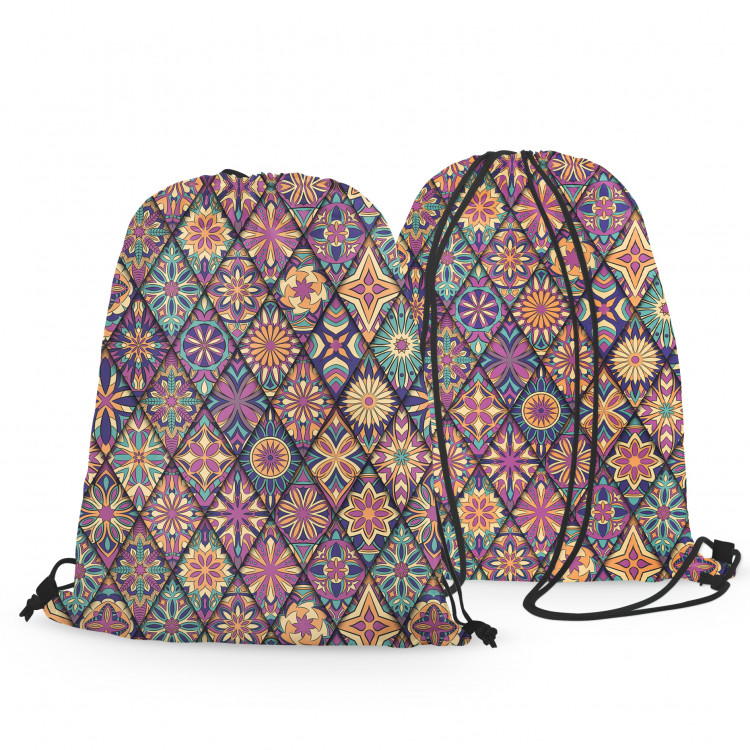 Worek plecak Mandale w rombach - kolorowa, geometryczna kompozycja wzorów 147343 additionalImage 3