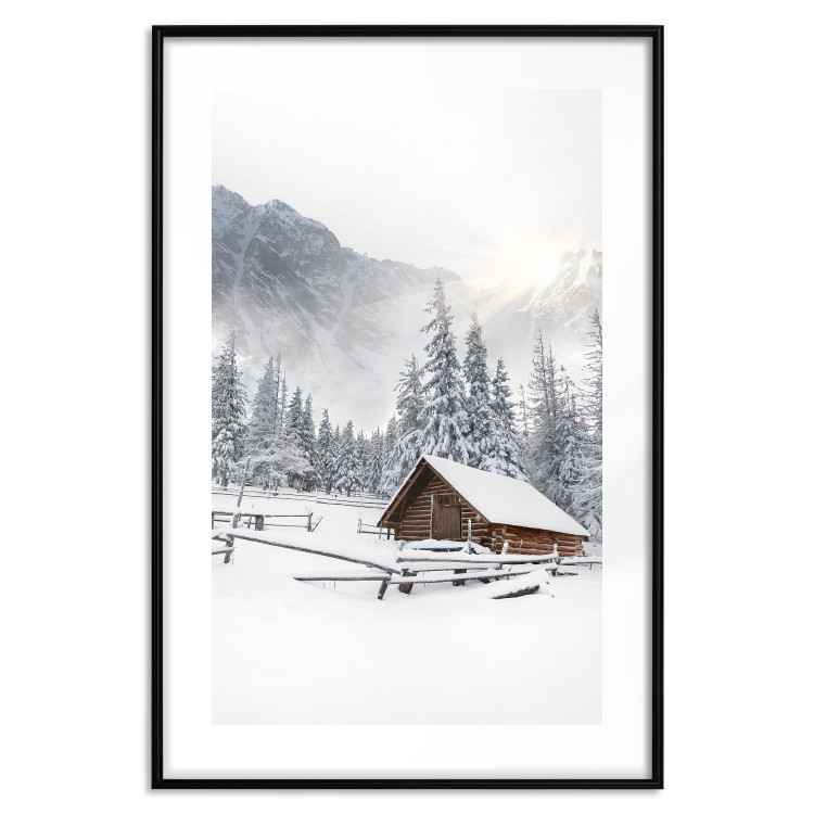 Plakat Zimowy poranek - pejzaż wschodu słońca nad górami, chatą i lasem 148435 additionalImage 24