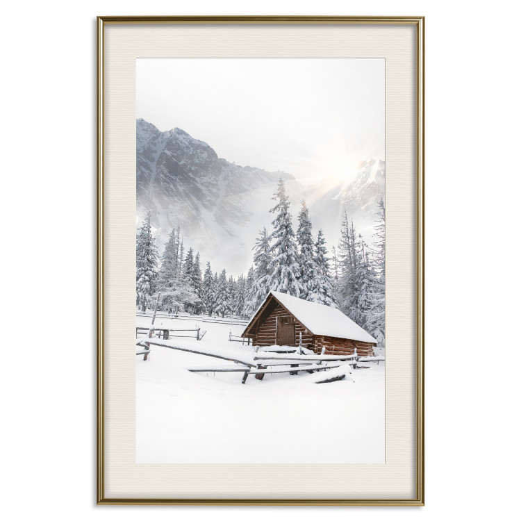 Plakat Zimowy poranek - pejzaż wschodu słońca nad górami, chatą i lasem 148435 additionalImage 27