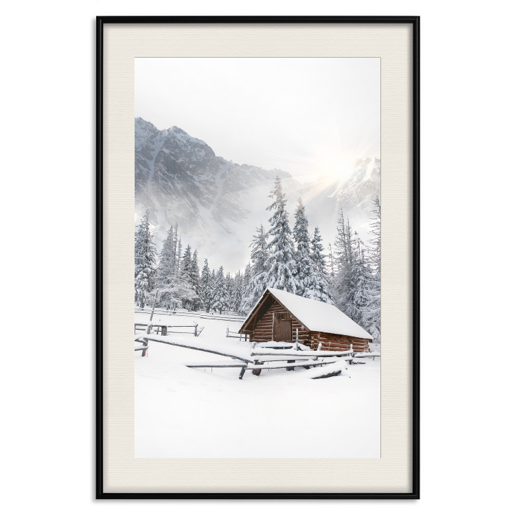 Plakat Zimowy poranek - pejzaż wschodu słońca nad górami, chatą i lasem 148435 additionalImage 26