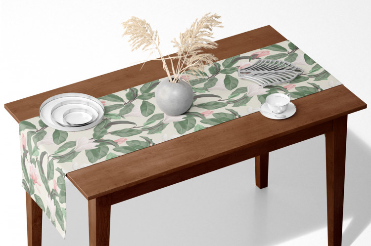 Bieżnik na stół Łagodne magnolie - subtelny wzór roślinny w stylu cottagecore 147257 additionalImage 4