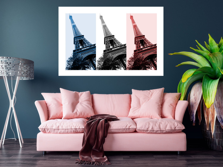 Plakat Paryski kolaż - trzy zdjęcia wieży Eiffla w narodowych barwach Francji 144799 additionalImage 15
