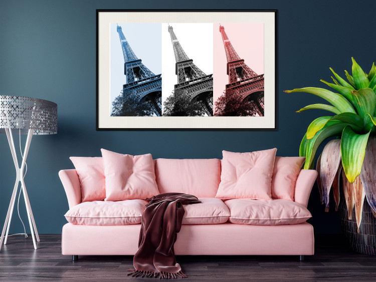 Plakat Paryski kolaż - trzy zdjęcia wieży Eiffla w narodowych barwach Francji 144799 additionalImage 19
